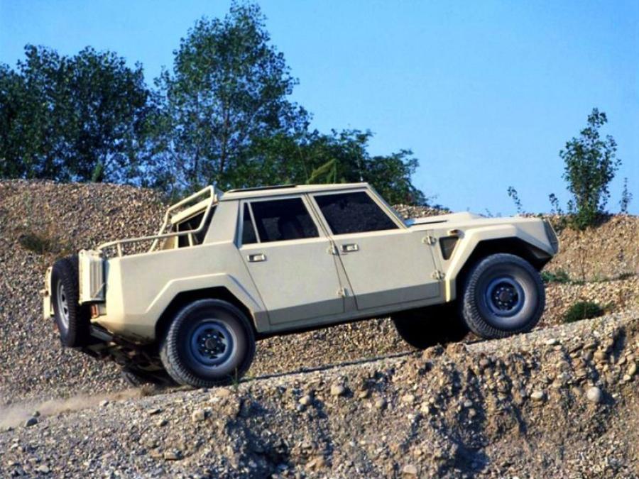  Lamborghini LM004 1984 года  (фото 4 из 4)